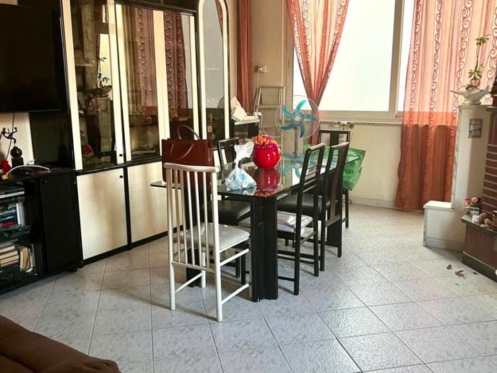 Appartamento quadrilocale in vendita in Via Giacomo Leopardi, Fuorigrotta, Napoli
