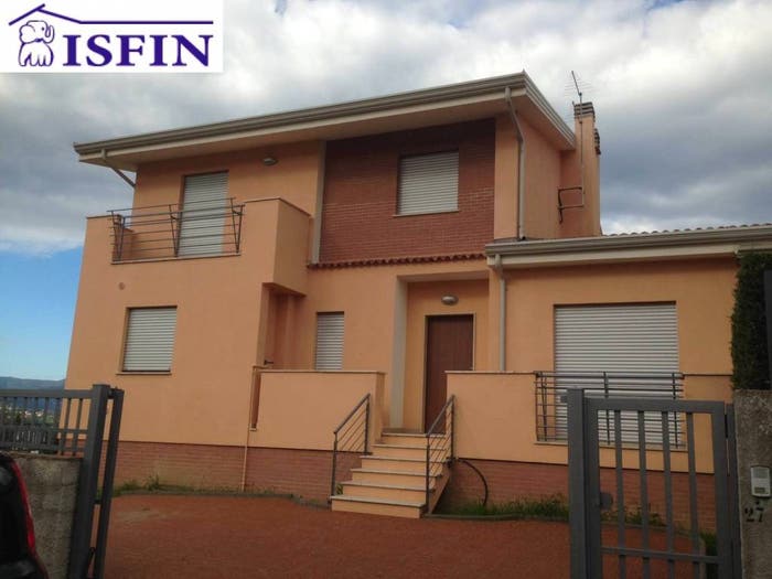 Casa quadrilocale in vendita in Viale della Resistenza, Zumpano