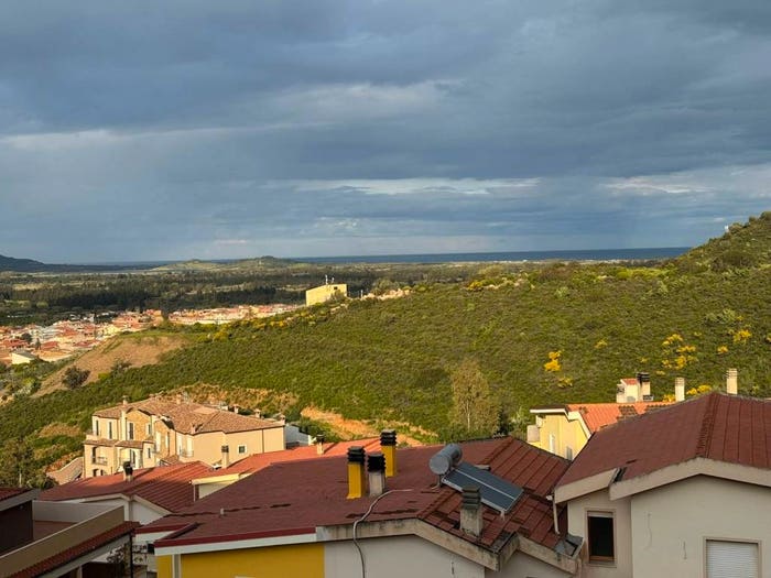 Casa con 6 locali in vendita in VICO MELAS, Centro, Muravera