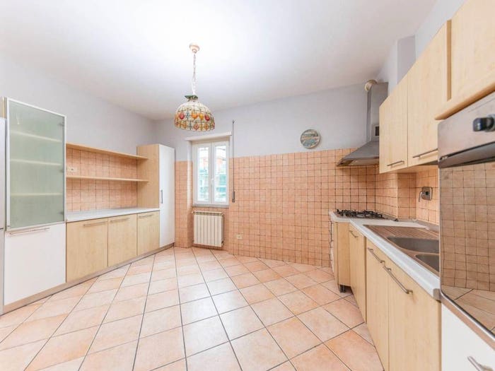 Appartamento trilocale in vendita in Via Giuseppe Di Vittorio, Centro, Monterotondo