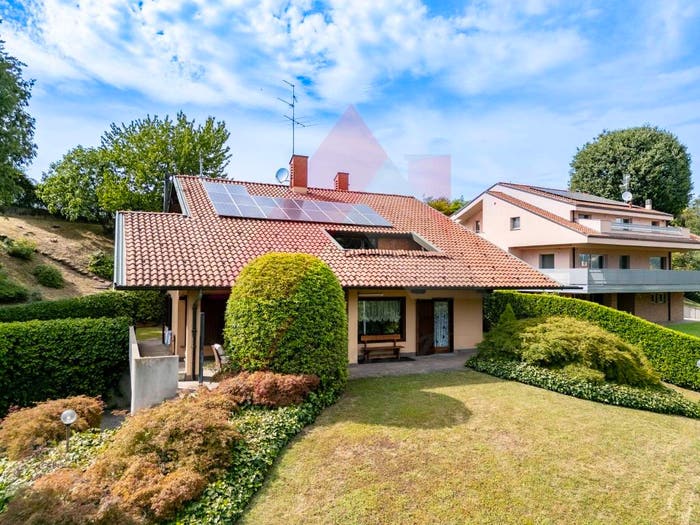 Casa con 5 locali in vendita in Via Giuseppe Verdi, Presezzo