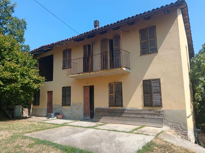 Casa con 6 locali in vendita in Via Castello Antico, Settime