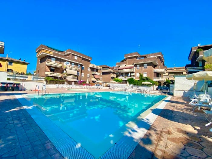 Casa trilocale in vendita in Largo Guido Rossa, Centro, Cerveteri