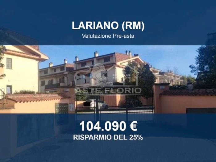 Appartamento trilocale in vendita in VIA COLLE CAGIOLI C, Centro, Lariano