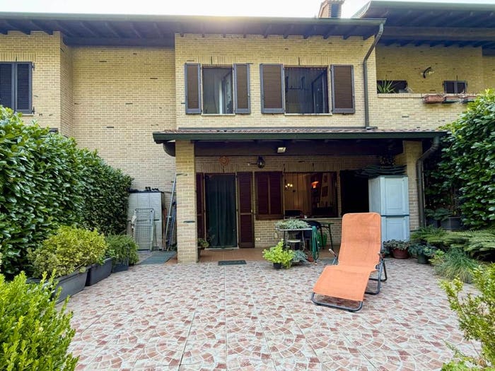 Casa in vendita in Via Giovanni XXIII, Nobile Monguzzo, Monguzzo