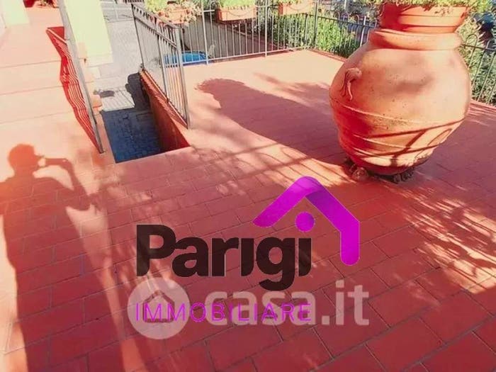 Casa con 6 locali in vendita in Viale Aldo Moro, Centro, Poggio a Caiano