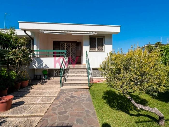 Casa trilocale in vendita in Via della Stazione, Villa Claudia, Anzio