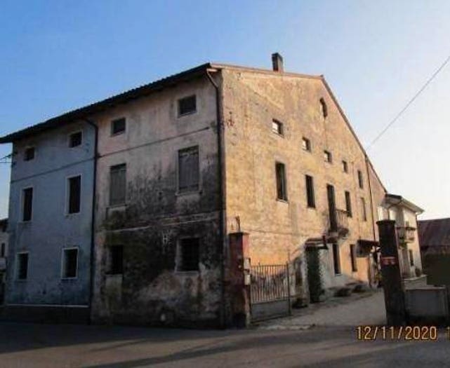 Casa quadrilocale in vendita in Via Pozzo, Villaraspa, Colceresa
