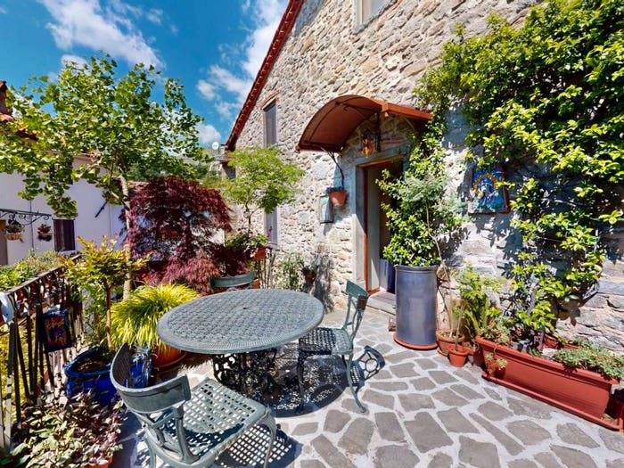 Casa con 6 locali in vendita in Località Gombereto, San Gemignano, Bagni di Lucca