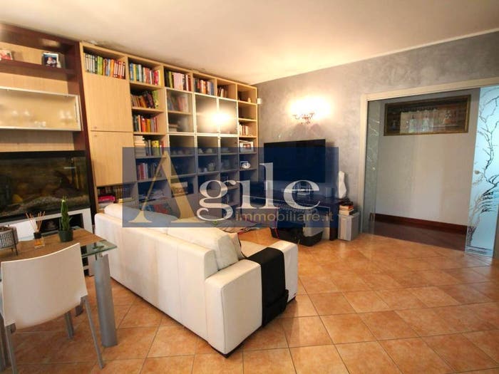Appartamento con 5 locali in vendita in via sacconi, Maltignano