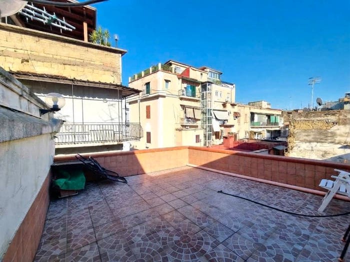 Appartamento bilocale in vendita in Via Martiri D'Otranto, Arenaccia, Napoli