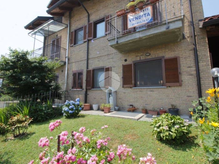 Casa con 6 locali in vendita in VIA BRAIDA, Brandizzo