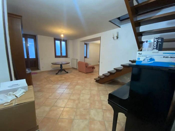 Appartamento con 6 locali in vendita in Via Diego Contini, Centro, Oristano