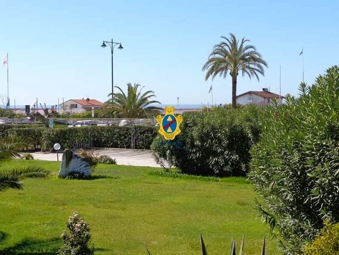 Appartamento con 6 locali in vendita in Centro, Forte dei Marmi