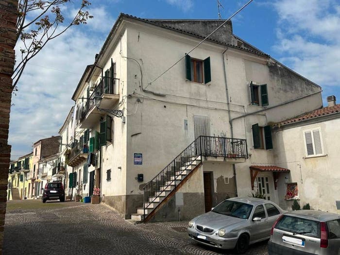 Casa quadrilocale in vendita in Salita Castello, Centro, Manoppello