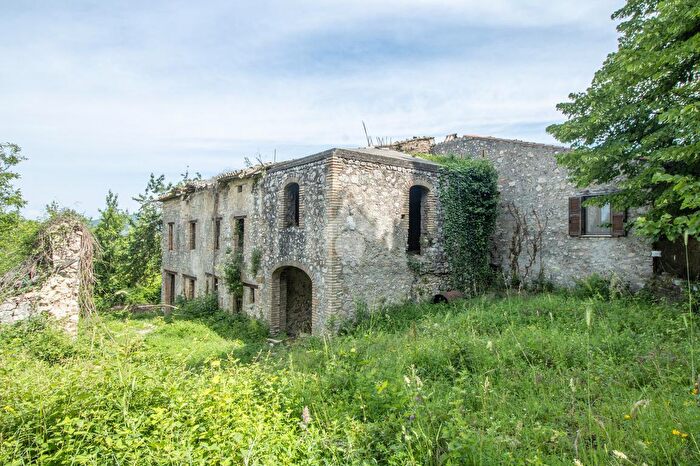 Casa con 5 locali in vendita in Via Ripette, Casperia