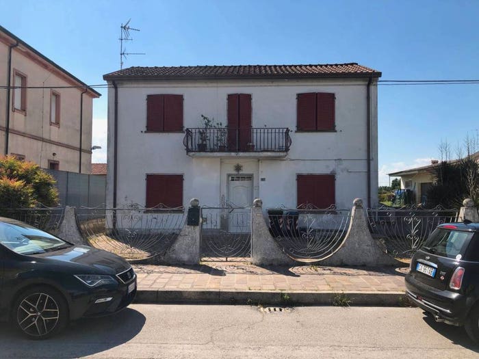 Casa con 5 locali in vendita in Via San Venanzio, Centro, Lagosanto