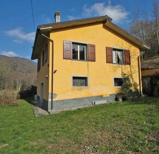 Casa trilocale in vendita in Ss, Centro, Fivizzano