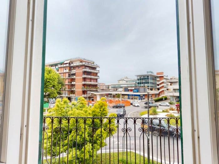 Appartamento con 6 locali in vendita in Centro, Massa