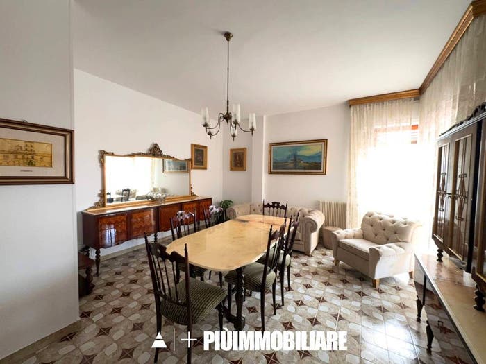 Appartamento con 5 locali in vendita in Via Nazionale, Centro, Matera