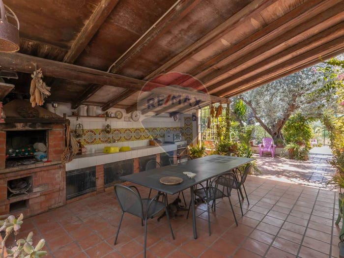 Casa con 6 locali in vendita in SP, Chiaramonte Gulfi