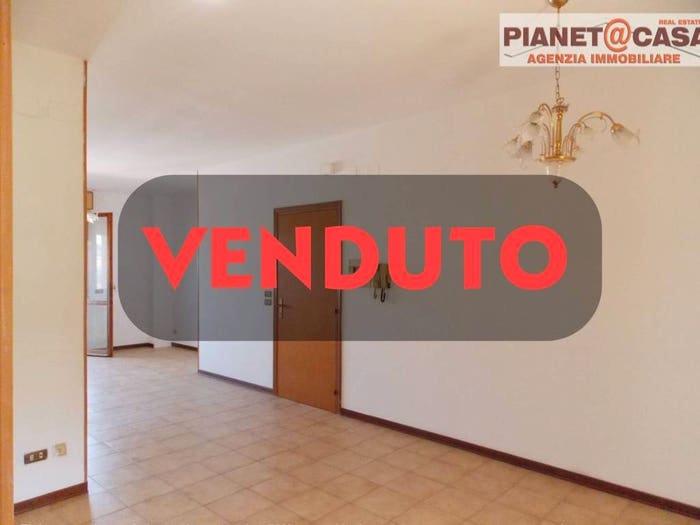 Appartamento con 6 locali in vendita in Via Tirreno, Centro, Monteprandone