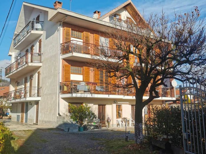 Appartamento con 6 locali in vendita in Via Lanzo, Centro, La Cassa