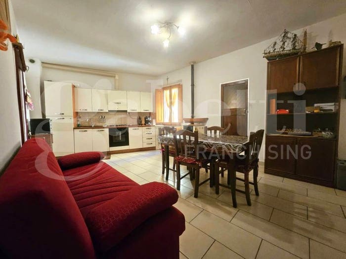 Appartamento trilocale in vendita in Centro, Fucecchio