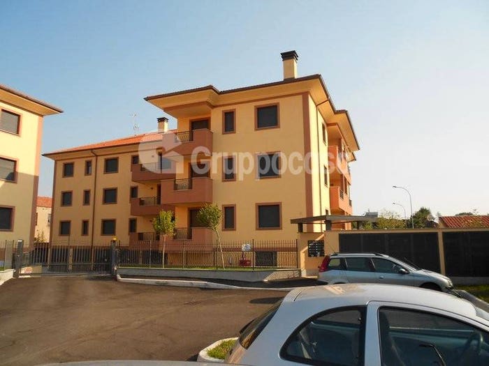 Appartamento bilocale in affitto in Via Piave, Centro, Magenta