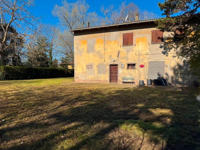 Casa con 6 locali in vendita in Via Caduti di Cefalonia, Centro, Castel San Pietro Terme