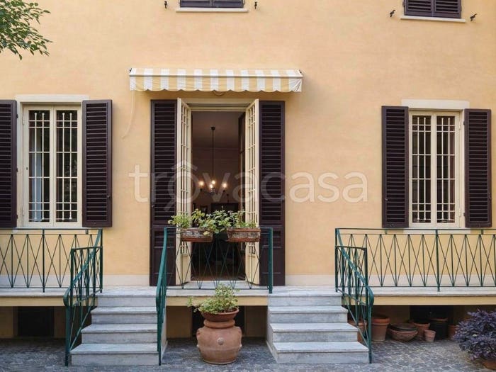 Appartamento con 6 locali in vendita in San Marco SS Annunziata, Firenze