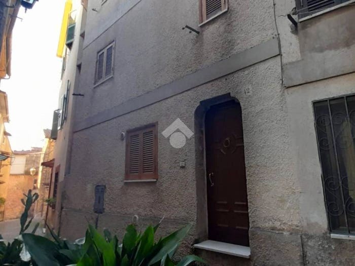 Casa trilocale in vendita in Via porta valle, Centro, Collepardo