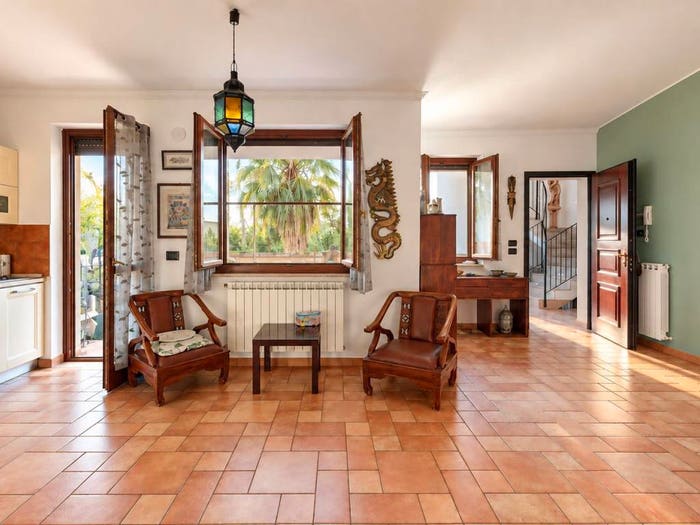 Casa con 5 locali in vendita in Via Luigi Settembrini, Cicalella, Lecce