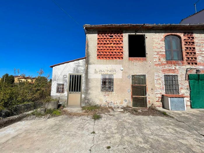 Casa quadrilocale in vendita in Via per Corte Nieri, San Pietro a Vico San Cassiano, Lucca