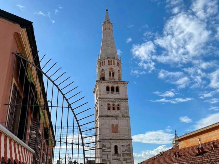 Casa con 6 locali in vendita in Centro Storico, Modena
