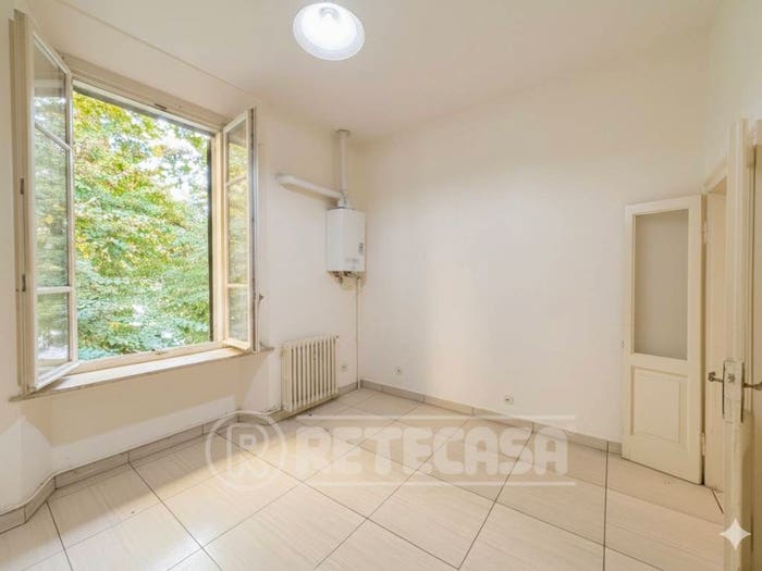 Appartamento trilocale in vendita in Piazza Vittoria, Centro, Castelleone