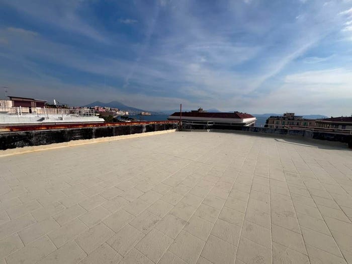 Appartamento con 6 locali in vendita in Riviera Di Chiaia, Mergellina Piedigrotta, Napoli