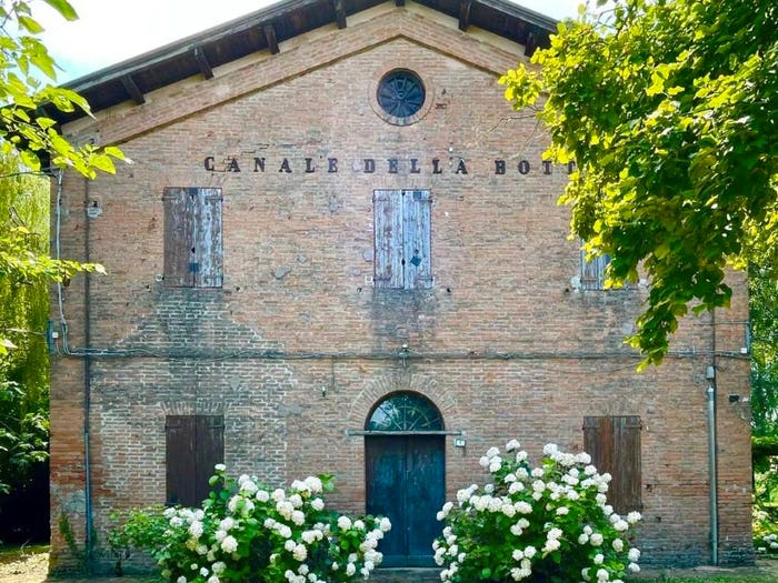 Casa con 6 locali in vendita in Via Beccara Vecchia, Argenta
