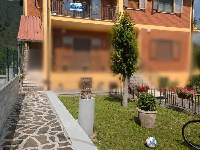 Casa quadrilocale in vendita in via monte velino, Massa D'Albe Corona, Massa d'Albe