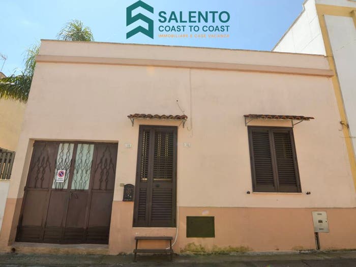 Appartamento trilocale in vendita in Via Antonio Grandi, Melissano