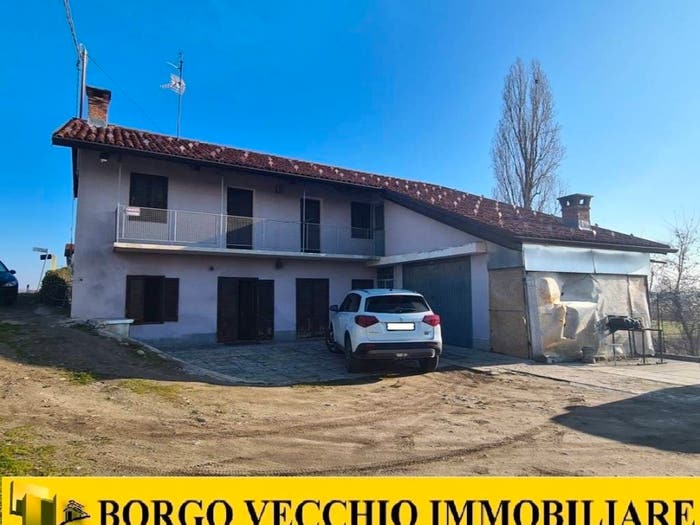 Casa con 5 locali in vendita in Via Cuneo, Fossano