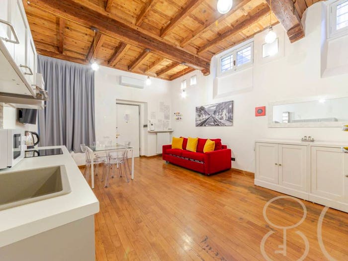 Appartamento bilocale in vendita in Corso di Porta Ticinese, Ticinese, Milano
