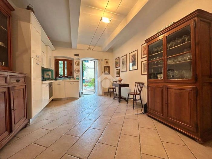 Appartamento trilocale in vendita in Via aretina, Alberti Bellariva, Firenze