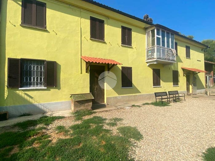 Casa con 6 locali in vendita in Recinto Santo Spirito Sud, Corso Alba Variglie, Asti