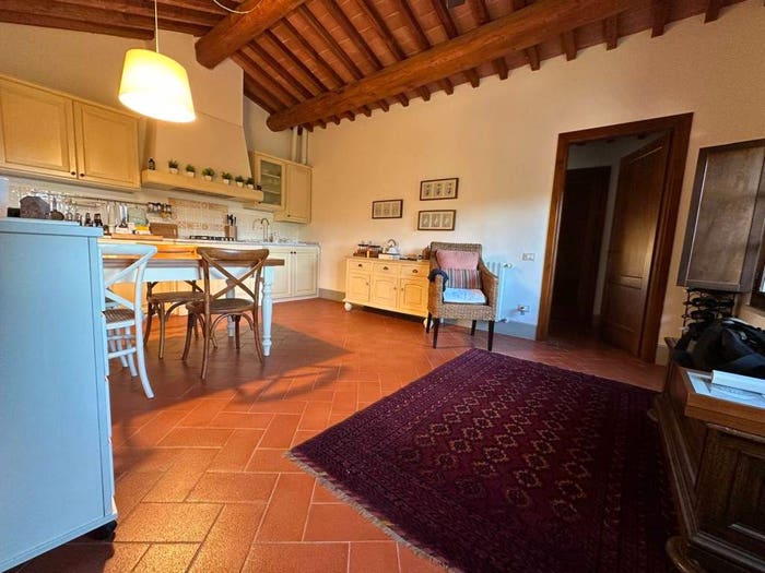 Appartamento trilocale in vendita in Palaia
