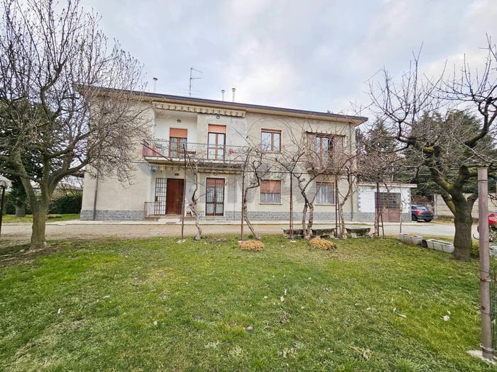 Appartamento quadrilocale in vendita in VIA BONICALZA, Cassano Magnago