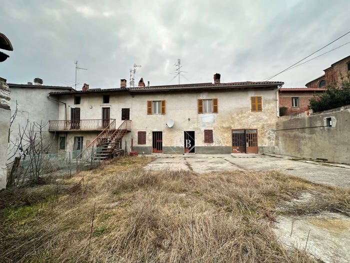 Casa con 6 locali in vendita in Via Giuseppe Garibaldi, Fabiano, Solonghello
