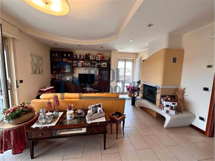 Casa con 6 locali in vendita in via dell unita d italia Marsciano, Centro, Marsciano