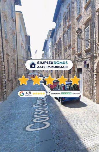 Appartamento quadrilocale in vendita in Rua del Moscone, Ascoli Piceno