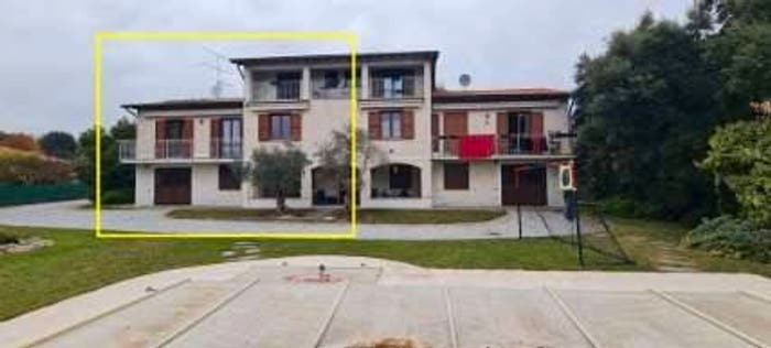 Appartamento quadrilocale in vendita in Via Aldo Moro, Centro, Imbersago